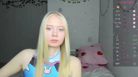 Mary online show from October 20, 2025, 7:53 am