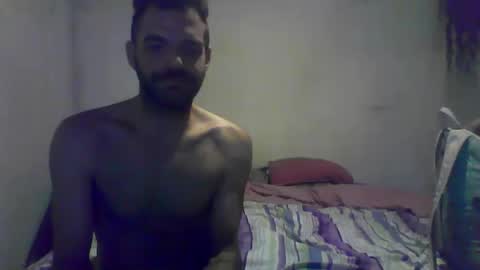 mauysolci online show from April 15, 2026, 9:04 pm