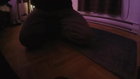 poewerxoli online show from February 10, 2025, 1:03 am