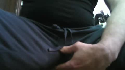 poewerxoli online show from November 12, 2025, 7:13 pm