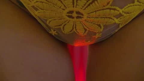 poison_milf_ online show from November 12, 2025, 4:57 am