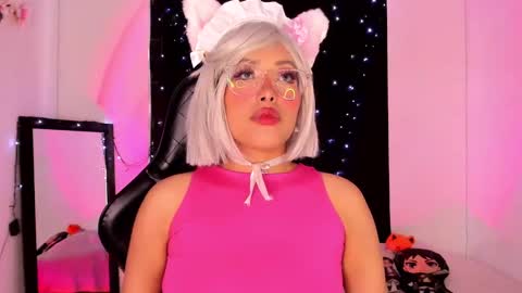 Snapshot of poison_willow chatting on January 19, 2025, 5:18 pm Willow Hours 12pm to 630pm Colombian time FRIDAY AND SUNDAY FREE DAYS online show from January 19, 2025, 5:18 pm