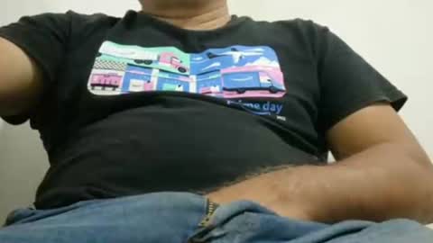 poli online show from November 12, 2025, 4:02 am