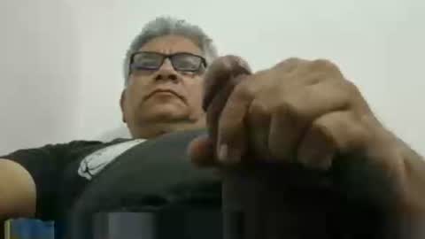 poli online show from November 26, 2025, 12:17 pm