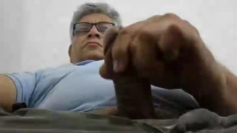 poli online show from January 15, 2026, 4:39 am