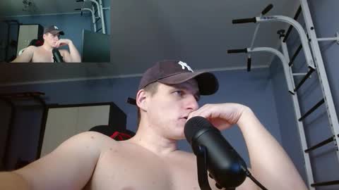 Poliglotjoe2 online show from January 12, 2026, 1:44 am