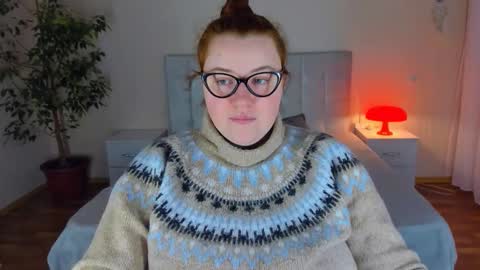 Polina online show from December 16, 2025, 1:16 pm