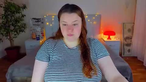 Polina online show from April 8, 2026, 1:22 pm