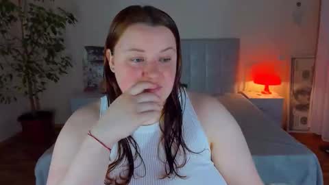 Polina online show from May 21, 2026, 4:58 pm