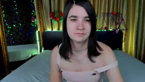 Polly online show from March 27, 2026, 7:25 am