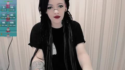 Polly online show from October 23, 2025, 6:02 am