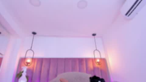 POLLY online show from April 9, 2026, 10:20 am