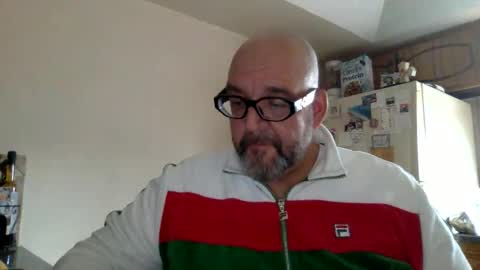 Snapshot of poloking92 chatting on November 7, 2025, 2:06 pm PoloKing online show from November 7, 2025, 2:06 pm