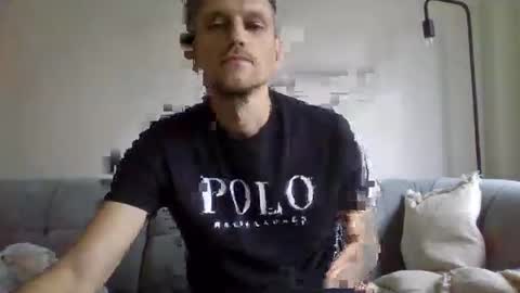 polsenos online show from November 11, 2025, 8:58 am