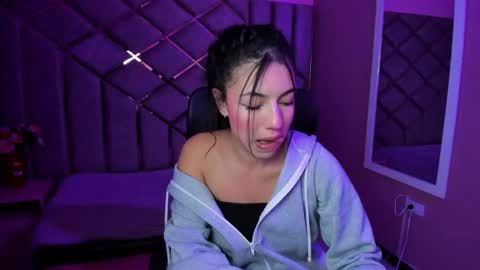 poly sasha  online show from November 21, 2025, 4:22 am