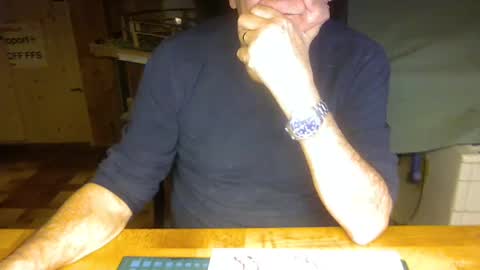 pomme1949 online show from December 31, 2024, 10:48 am