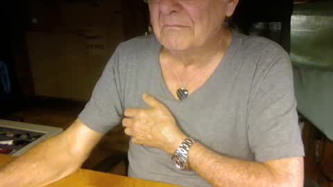 pomme1949 online show from February 27, 2025, 4:21 pm