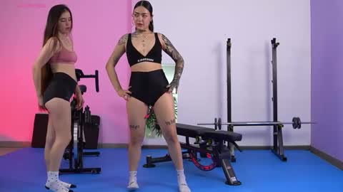             online show from October 3, 2025, 11:07 am