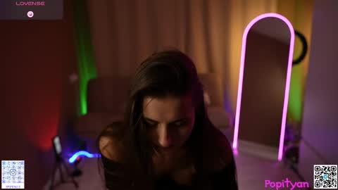 Louise  see you on December 1  at 2200 UTC3 online show from March 31, 2026, 10:48 am