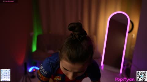 Louise  see you on December 1  at 2200 UTC3 online show from April 6, 2026, 4:57 am