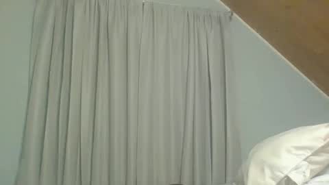 Snapshot of poppawheelie1234 chatting on October 14, 2025, 4:57 am poppawheelie1234 online show from October 14, 2025, 4:57 am