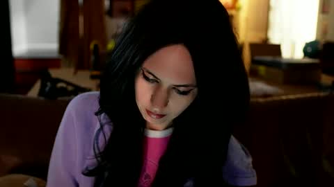 Snapshot of popstarsextape chatting on October 7, 2025, 2:25 pm A cadia online show from October 7, 2025, 2:25 pm