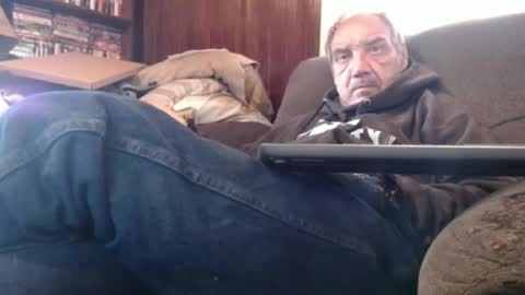 porkingit400 online show from December 25, 2024, 3:28 pm