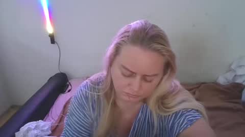 Snapshot of pornbusty chatting on February 6, 2025, 8:29 am MelissOfficial online show from February 6, 2025, 8:29 am