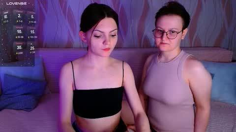 Ana and Tati online show from March 5, 2026, 7:54 pm