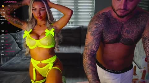 British Pornstar Couple online show from December 31, 2024, 3:09 pm