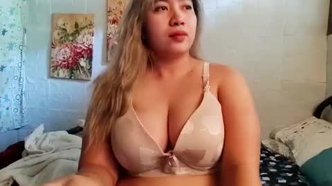 Snapshot of pornstarshaina chatting on December 23, 2024, 6:11 am pornstarshaina online show from December 23, 2024, 6:11 am