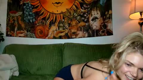 porshabelle online show from March 10, 2026, 5:45 am