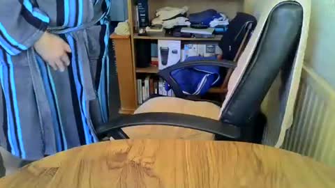 poshman65 online show from January 7, 2026, 9:56 am