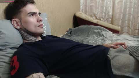 J online show from October 15, 2025, 3:50 am