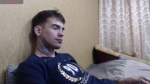 J online show from October 20, 2025, 1:06 am