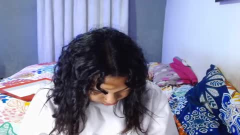 ALEX Y ALEXA online show from October 17, 2025, 3:20 am