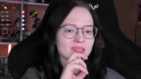 Robyn online show from March 27, 2026, 11:54 am