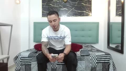   online show from April 29, 2026, 3:43 am