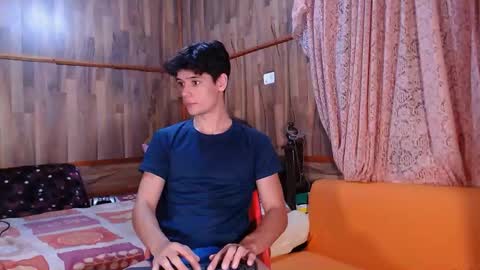 Snapshot of powertwinky chatting on January 6, 2025, 11:52 pm chris independent  online show from January 6, 2025, 11:52 pm