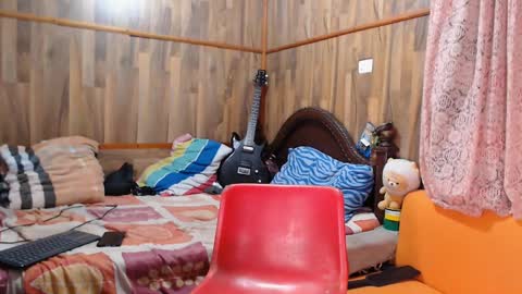 Snapshot of powertwinky chatting on February 1, 2025, 5:49 am chris independent  online show from February 1, 2025, 5:49 am