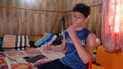 Snapshot of powertwinky chatting on February 2, 2025, 8:30 pm chris independent  online show from February 2, 2025, 8:30 pm