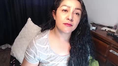Snapshot of ppepittaaredd chatting on April 22, 2026, 9:01 am maryana online show from April 22, 2026, 9:01 am