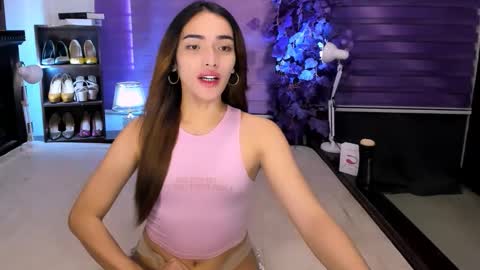 preciosa_banks69 online show from November 29, 2025, 6:05 am