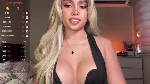 Snapshot of precious_amber69 chatting on October 5, 2025, 11:46 pm Oh my Amber online show from October 5, 2025, 11:46 pm