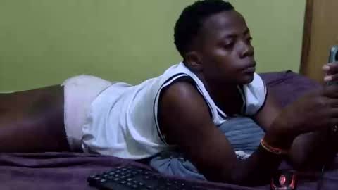 precious_nesh online show from December 19, 2025, 4:03 pm