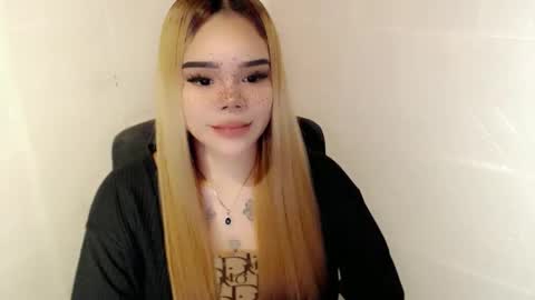 MAXXINE online show from January 14, 2026, 8:31 am