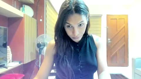 Snapshot of preciousisland chatting on January 4, 2025, 11:54 am Paula online show from January 4, 2025, 11:54 am