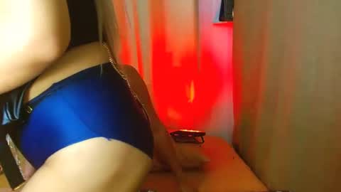 Snapshot of preciousqueenx chatting on January 21, 2025, 2:59 pm Francine online show from January 21, 2025, 2:59 pm