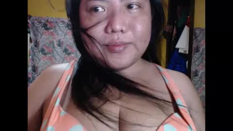 Snapshot of pregnant4twins chatting on March 1, 2026, 6:15 am BEING SINGLE PREGNANT HAVING TWINS IS NOT EASY SO PLS DONT MAKE ME STRESS IF YOU CANT HELP BE CONSIDERATETHANK YOU online show from March 1, 2026, 6:15 am