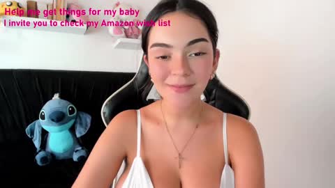 Angelly online show from December 16, 2024, 5:33 pm